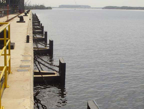 �����𽺻���